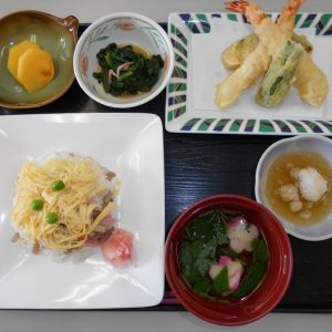 昼食001